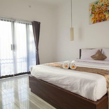 Yankee Fara 14 Hotel Seminyak  Ngoại thất bức ảnh