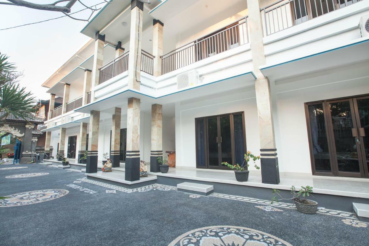 Yankee Fara 14 Hotel Seminyak  Ngoại thất bức ảnh