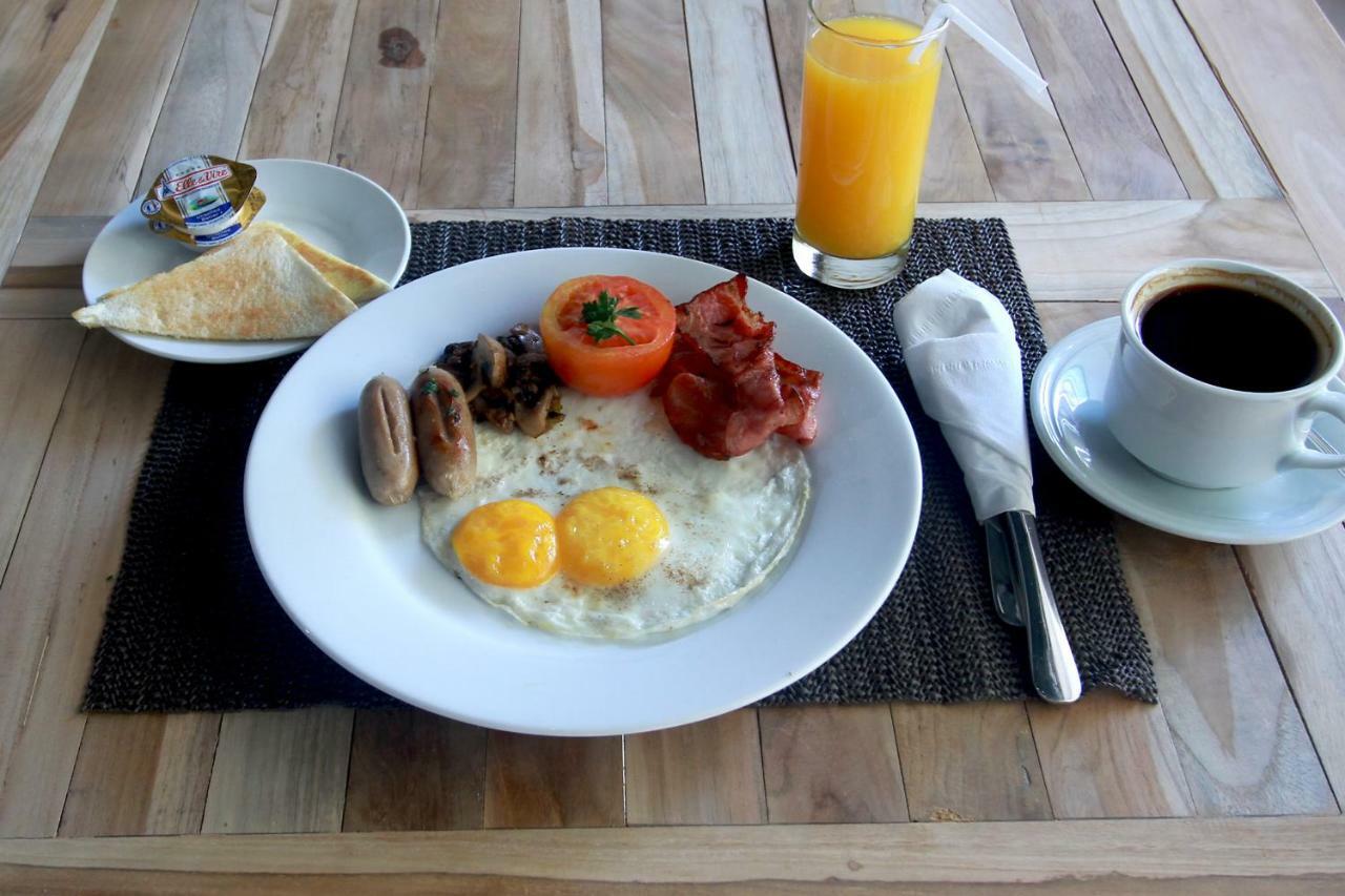 Yankee Fara 14 Hotel Seminyak  Ngoại thất bức ảnh